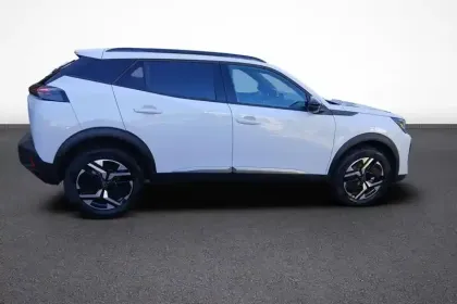 Photo 33 Peugeot 2008  Hybrid 145 e-DCS6