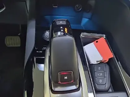 Photo 38 Peugeot 5008  BlueHDi 130ch S&S EAT8