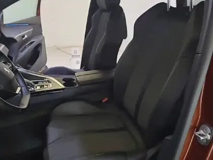 Photo 35 Peugeot 5008  BlueHDi 130ch S&S EAT8