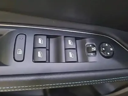 Photo 56 Peugeot 5008  BlueHDi 130ch S&S EAT8