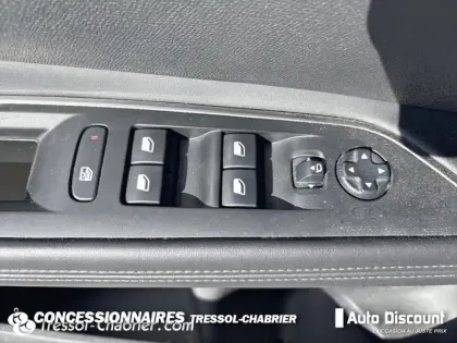 Photo 19 Peugeot 5008  1.6 BlueHDi 120ch S&S BVM6 Allure