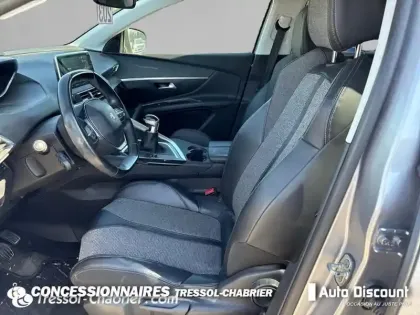 Photo 8 Peugeot 5008  1.6 BlueHDi 120ch S&S BVM6 Allure