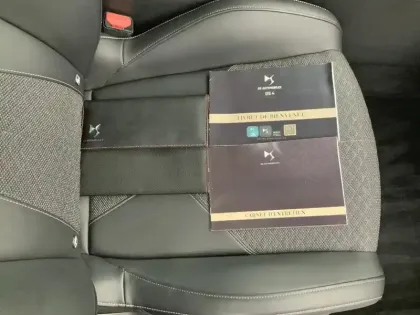 Photo 15 DS DS 4  PureTech 130 EAT8 Bastille