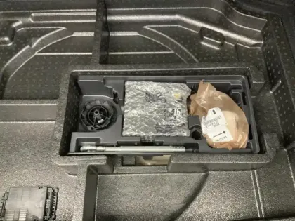 Photo 26 DS DS 4  PureTech 130 EAT8 Bastille