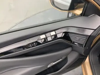 Photo 19 DS DS 4  PureTech 130 EAT8 Bastille