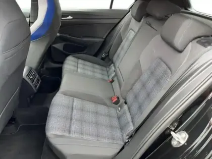 Photo 7 Volkswagen Golf  1.5 eHybrid 272ch GTE DSG6