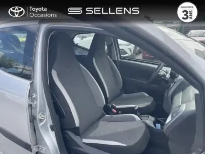 Photo 5 Toyota Aygo  1.0 VVT-i 69ch x-play 5p