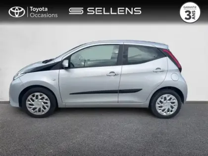 Photo 2 Toyota Aygo  1.0 VVT-i 69ch x-play 5p