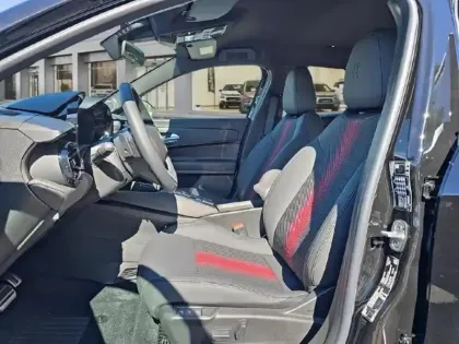 Photo 6 Alfa Romeo Junior  1.2 Ibrida 145ch Speciale e-DCT6