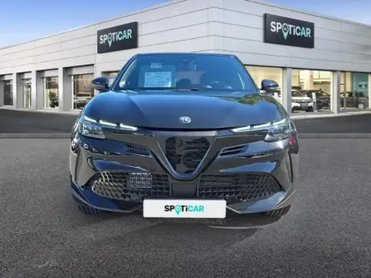 Photo 1 Alfa Romeo Junior  1.2 Ibrida 145ch Speciale e-DCT6