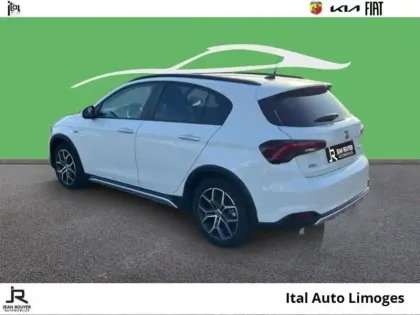 Photo 6 Fiat Tipo Gén. II Ph2 MY23 Cross 5