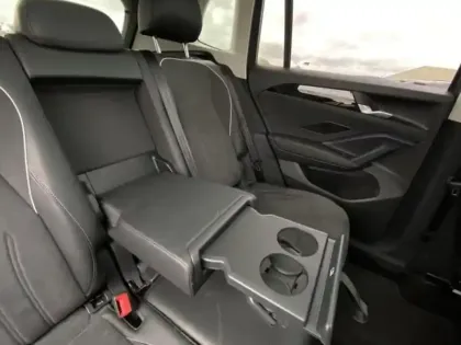 Photo 16 Volkswagen Tiguan  1.5 eHybrid 272ch Elegance DSG6