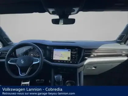 Photo 20 Volkswagen Touareg  3.0 TSI eHybrid 462ch R 4Motion BVA8