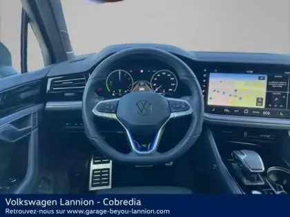 Photo 21 Volkswagen Touareg  3.0 TSI eHybrid 462ch R 4Motion BVA8