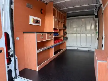 Photo 24 Fiat Ducato  Fg L2H2 3.3 140ch S&S Edition Limitée