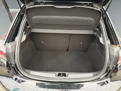 Photo 29 Peugeot 208  1.2 PureTech 75ch S&S Like