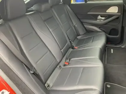 Photo 32 Mercedes GLE 350 de 4MATIC AMG Line