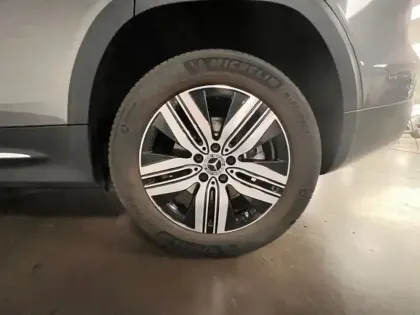 Photo 8 Mercedes EQB 250+ Progressive Line