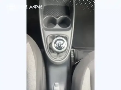 Photo 12 Toyota Aygo 1.0 VVT-i 72 Dynamic