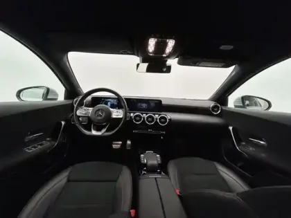 Photo 12 Mercedes Classe A Berline 180 136ch AMG Line 7G-DCT 7cv