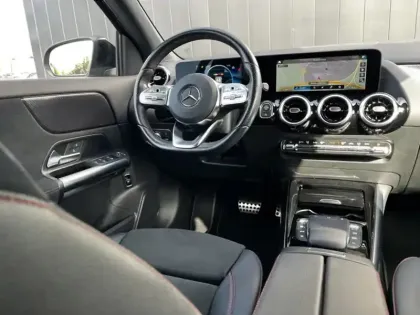 Photo 26 Mercedes GLA 200 d AMG Line