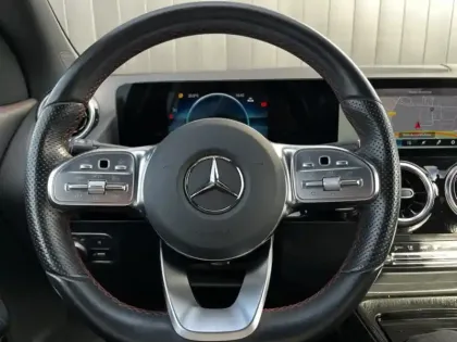 Photo 37 Mercedes GLA 200 d AMG Line