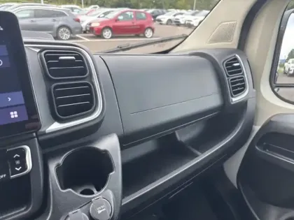 Photo 18 Toyota Proace Max L2H2 3.3 2.2 140 BVM Start Pack Confort MA