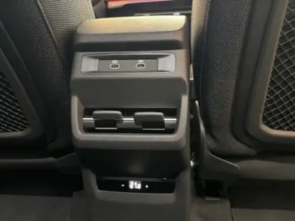 Photo 30 Audi Q3  e-hybrid 272 ch S tronic 6