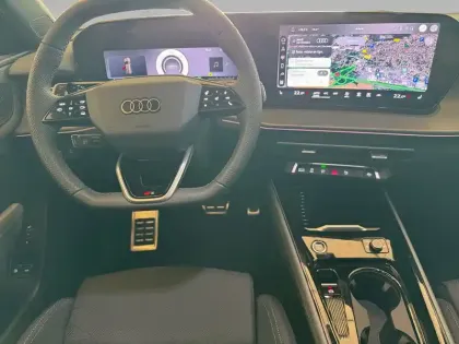 Photo 40 Audi Q3  e-hybrid 272 ch S tronic 6