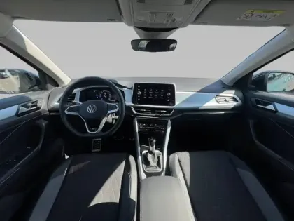 Photo 35 Volkswagen T-roc  2.0 TDI 150 Start/Stop DSG7