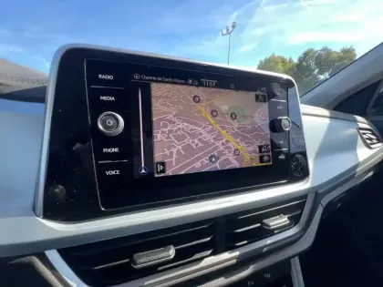 Photo 43 Volkswagen T-roc  2.0 TDI 150 Start/Stop DSG7