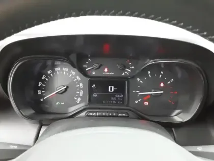 Photo 9 Citroën C3 Aircross  PureTech 110 S&S BVM6