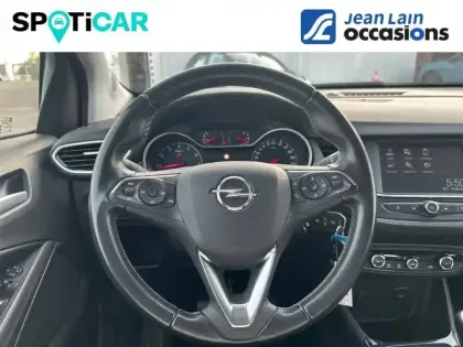 Photo 8 Opel Crossland X  1.2 Turbo 110 ch