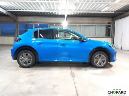 Photo 33 Peugeot 208  Electrique 50 kWh 136ch