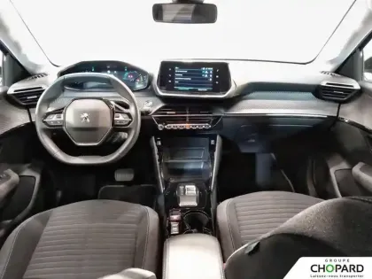 Photo 11 Peugeot 208  Electrique 50 kWh 136ch