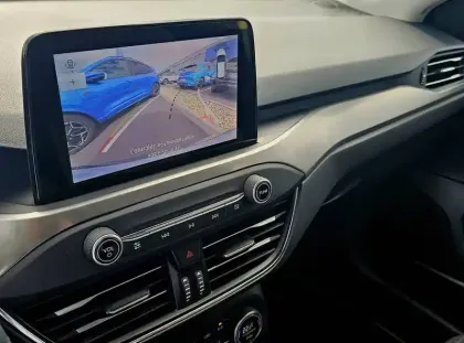 Photo 30 Ford Focus Gén. IV Ph1 Titanium X 5