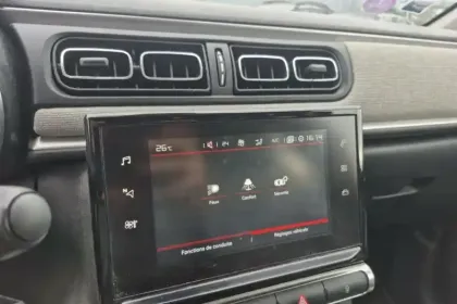 Photo 16 Citroën C3  PureTech 110 S&S