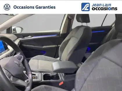 Photo 4 Volkswagen Golf  1.5 eTSI OPF 130 DSG7