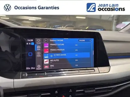 Photo 14 Volkswagen Golf  1.5 eTSI OPF 130 DSG7