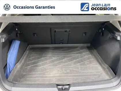 Photo 13 Volkswagen Golf  1.5 eTSI OPF 130 DSG7