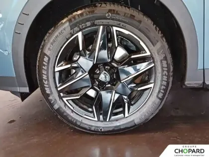 Photo 35 Peugeot 5008  Hybrid 145 e-DCS6