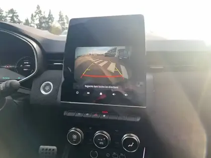 Photo 19 Renault Clio  E-Tech full hybrid 145 ch GSR2