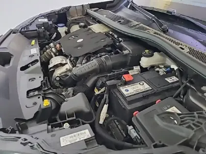 Photo 36 Peugeot 2008  BlueHDi 130 S&S EAT8