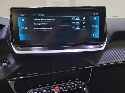 Photo 44 Peugeot 2008  BlueHDi 130 S&S EAT8