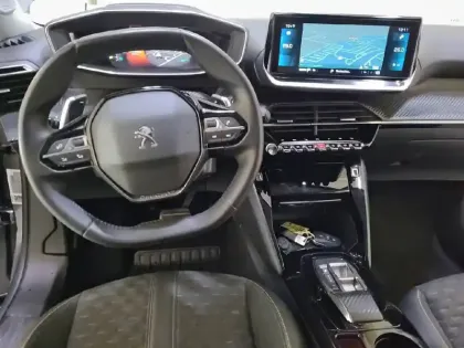 Photo 29 Peugeot 2008  BlueHDi 130 S&S EAT8