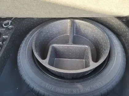 Photo 28 Renault Rafale  E-Tech full hybrid 200