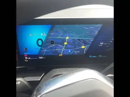 Photo 43 Renault Rafale  E-Tech full hybrid 200