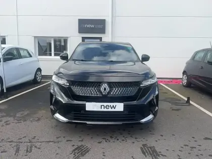 Photo 38 Renault Rafale  E-Tech full hybrid 200