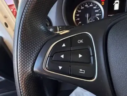 Photo 32 Mercedes Vito  FOURGON 114 CDI LONG BVA RWD