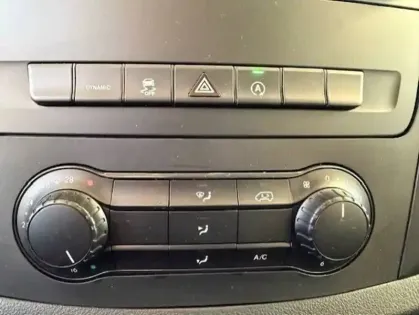 Photo 29 Mercedes Vito  FOURGON 114 CDI LONG BVA RWD